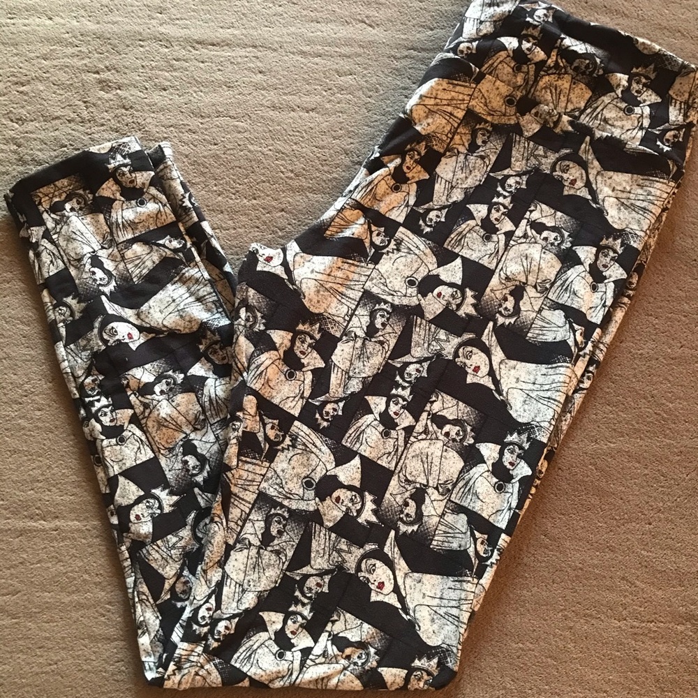 DISNEY LULAROE leggings *The Evil Queen*